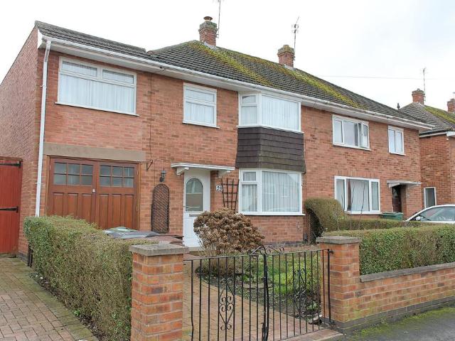 House for sale in Elmfield, Leicestershire