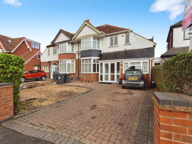 House for sale in Hall Green, West Midlands