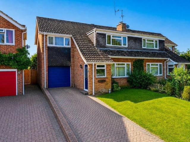 House for sale in Hart, Hampshire