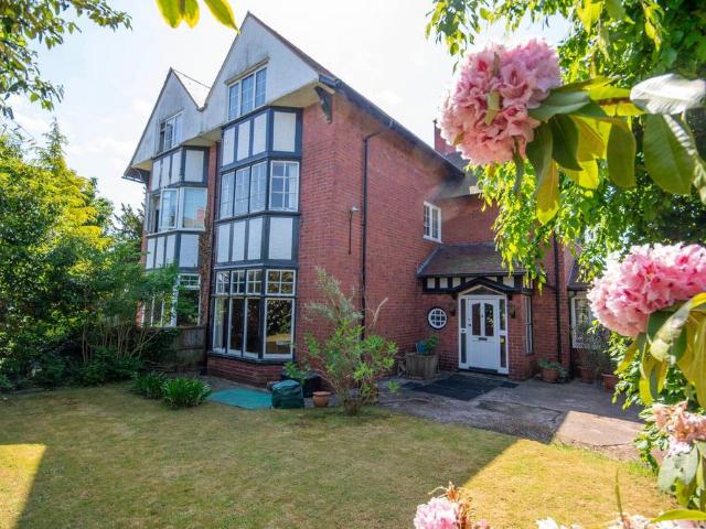 House for sale in Oswestry, Shropshire