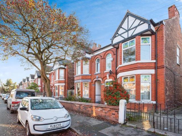 House for sale in Old Trafford, Trafford Park