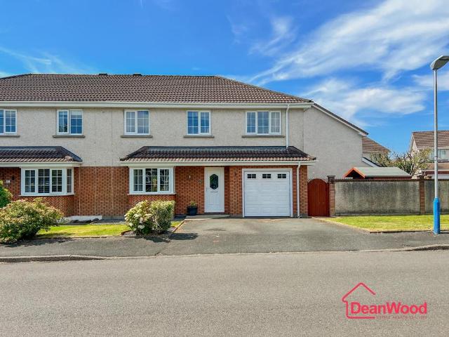 House for sale in Douglas, Scotland