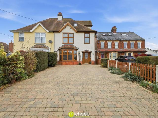 House for sale in Dale Hill, Essex