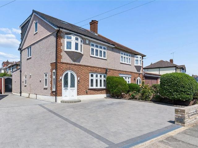 House for sale in Collier Row, Greater London