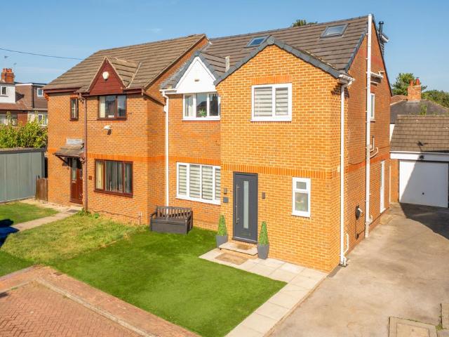 House for sale in West Yorkshire