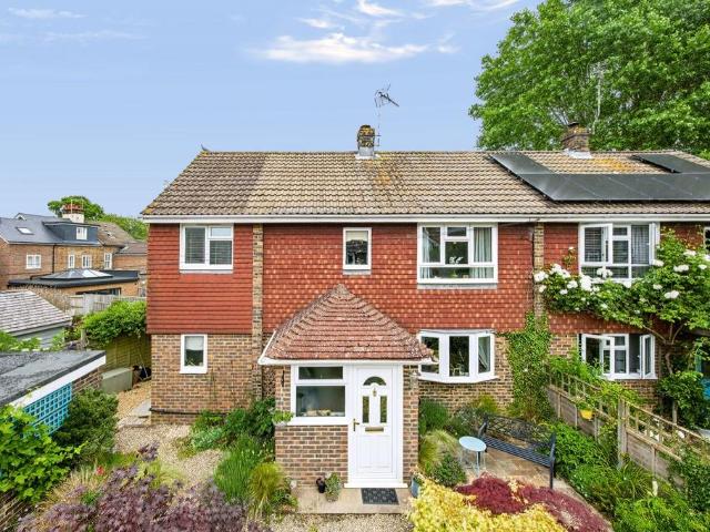 House for sale in Perryfields, West Sussex