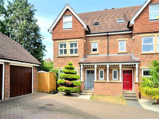 House for sale in Red Hill, Surrey