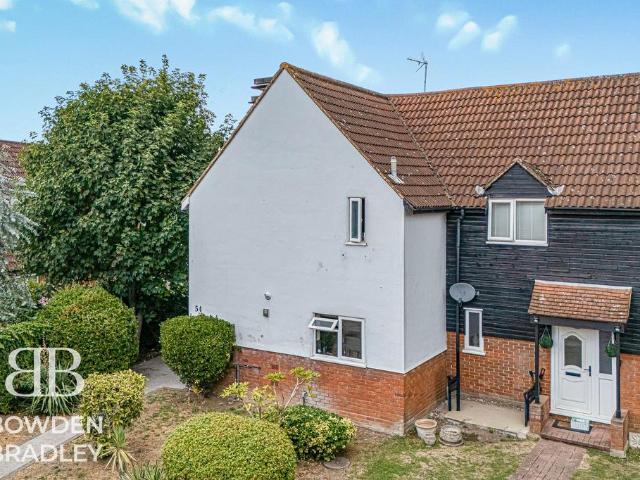House for sale in Chigwell, Epping