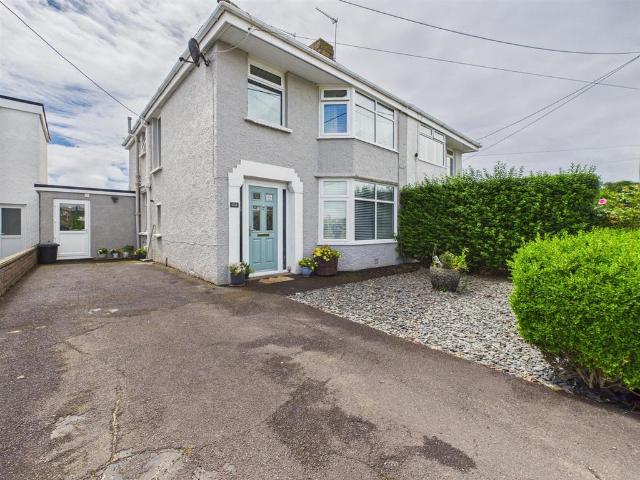 House for sale in Porthcawl, Nottage