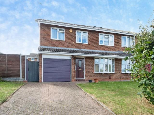 House for sale in Redhouse Park, Newport Pagnell