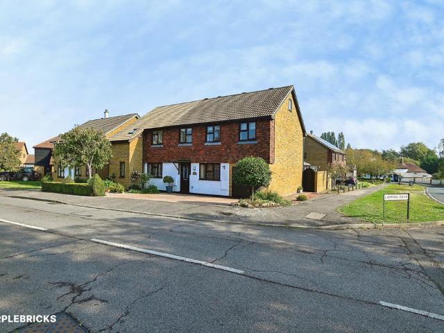 House for sale in Lower Halstow, Swale