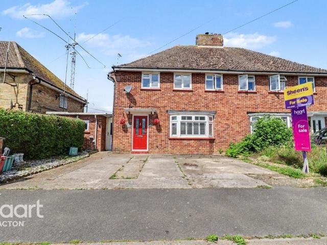 House for sale in Frinton and Walton, Dale Hill