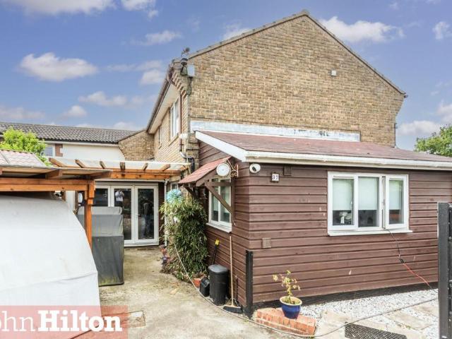 House for sale in Whitehawk, Brighton & Hove