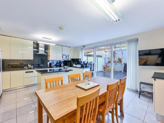 House for sale in Paddington, Greater London