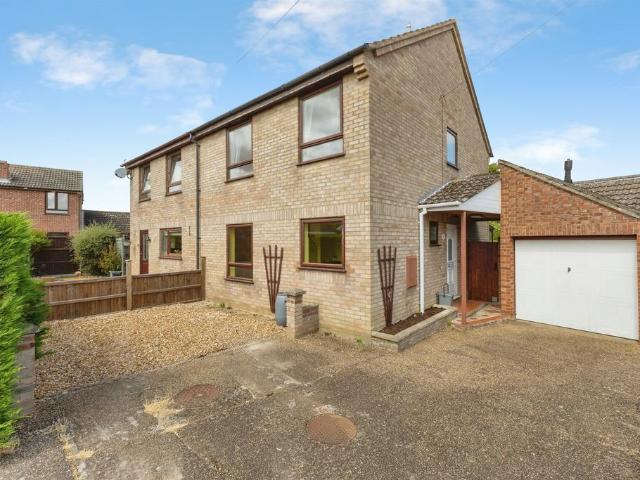 House for sale in Burgh St Peter, Norfolk