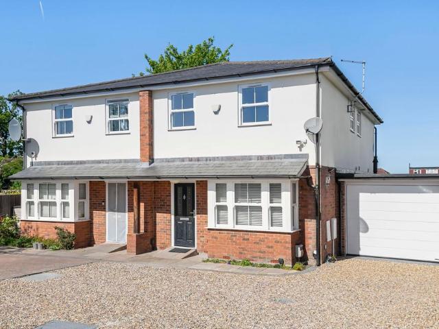 House for sale in Cranborne, Potters Bar