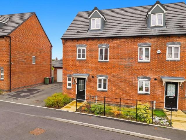 House for sale in Brackenfield, East Midlands
