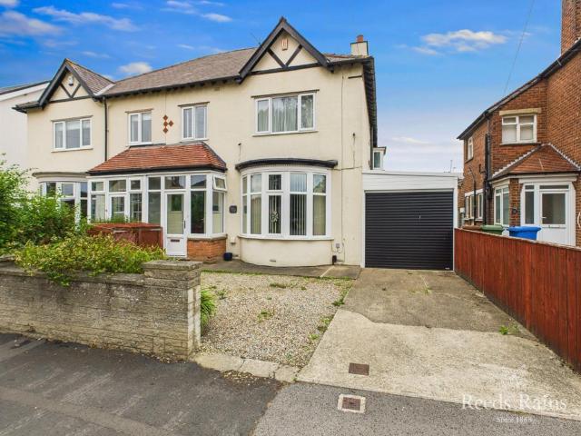 House for sale in Old Town, Bridlington