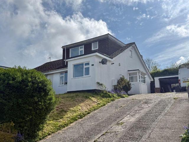 House for sale in Strode, Devon