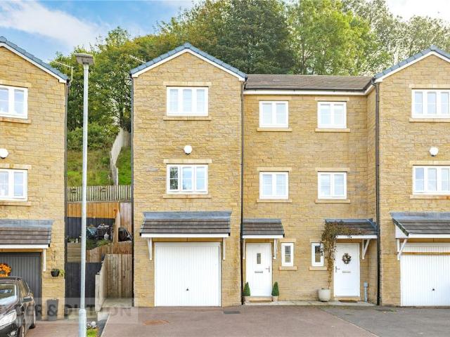 House for sale in Micklehurst, Tameside