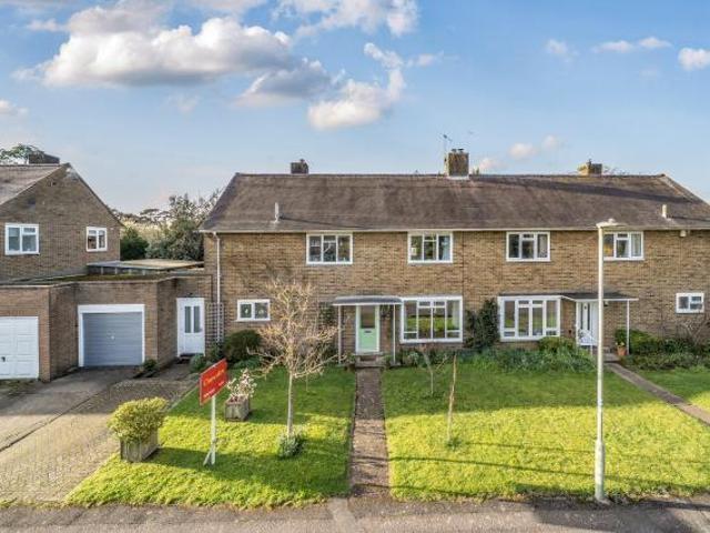 House for sale in Caldecott, Dromore