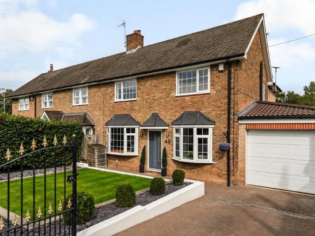 House for sale in Askham Bryan, York