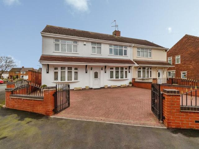 House for sale in The Woods, Wednesbury