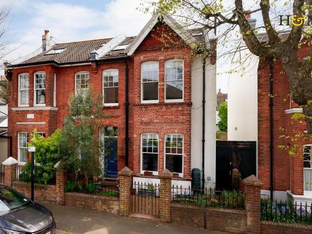 House for sale in Brighton & Hove