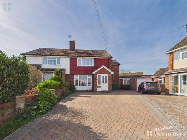 House for sale in Bedgrove, Aylesbury