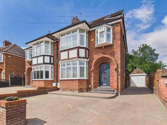 House for sale in Kirk Ella, East Riding Of Yorkshire