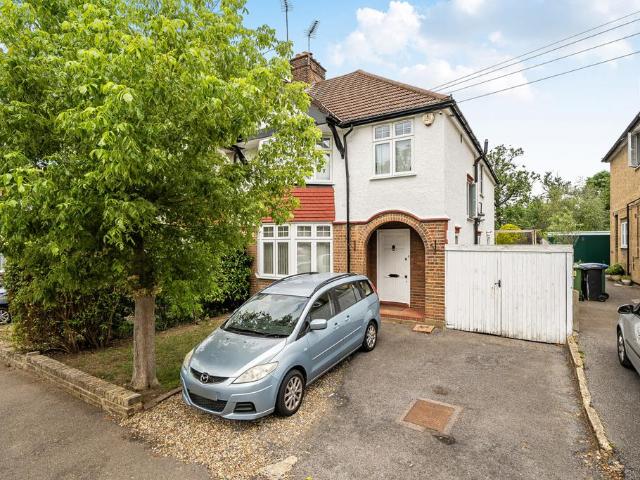 House for sale in Holywell Estate, North Watford