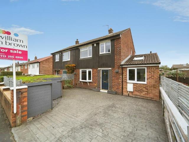 House for sale in Yeadon, Leeds