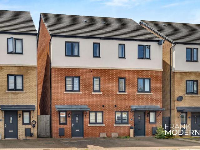 House for sale in Hampton Hargate, Peterborough