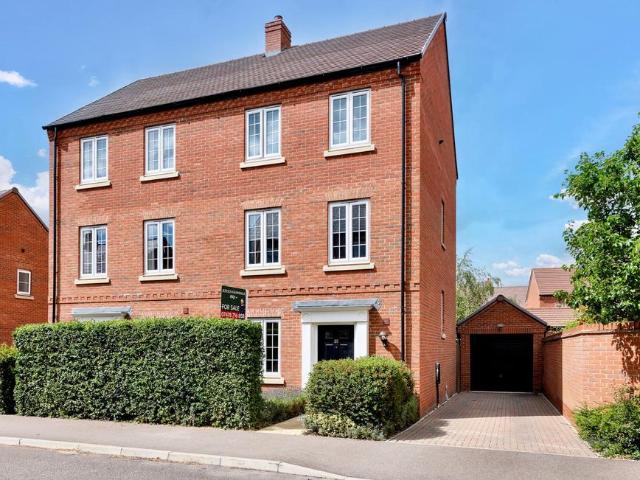 House for sale in Huntingdon, Cambridgeshire