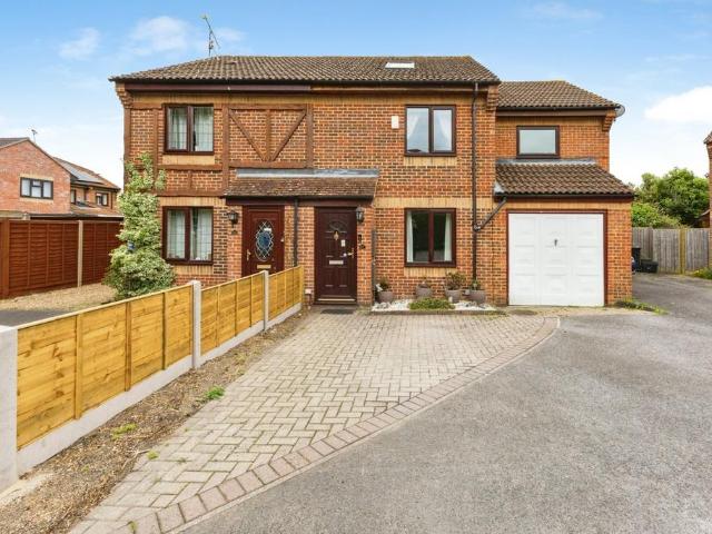 House for sale in Shinfield, Spencers Wood