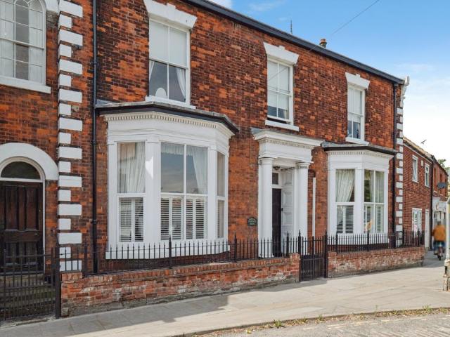 House for sale in Barton-upon-humber, North Lincolnshire