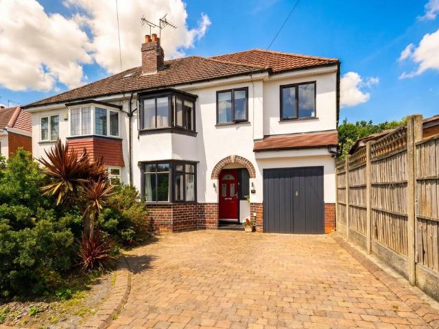 House for sale in Yardley Wood, West Midlands