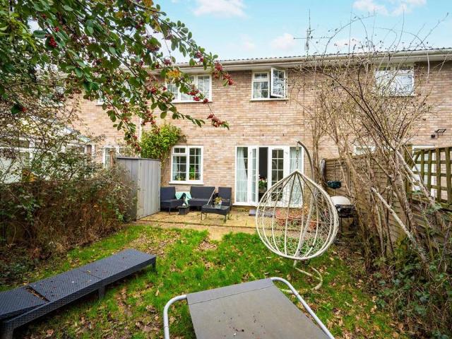 House for sale in Worplesdon, Westborough