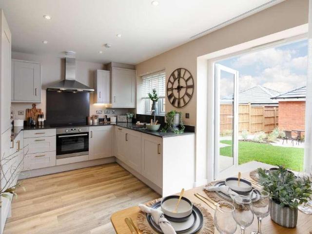 House for sale in Lamellion, Cornwall