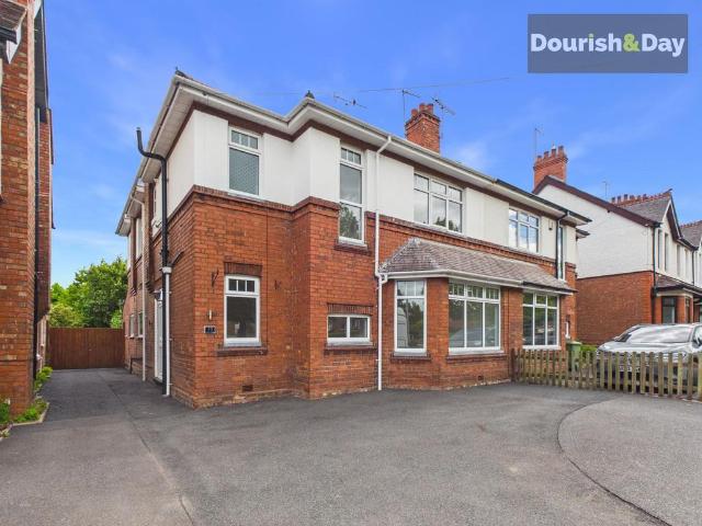 House for sale in Baswich, Staffordshire