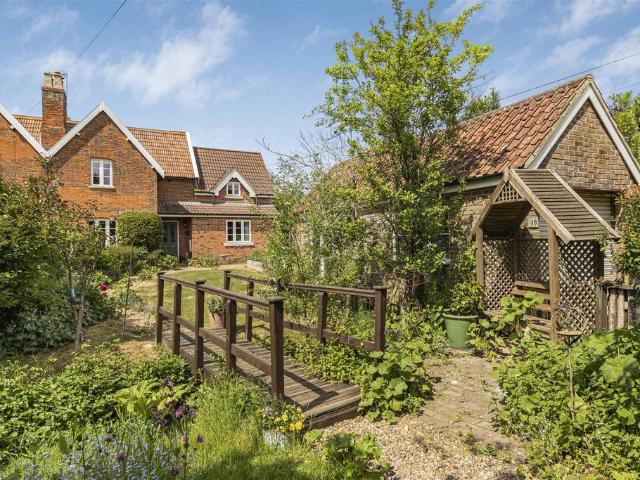House for sale in Arrington, Cambridgeshire