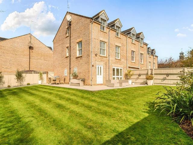 House for sale in Wilton, Rumwell