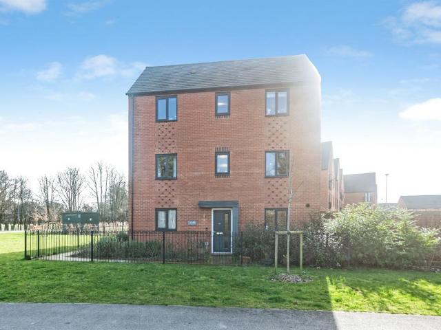 House for sale in Hounsome Fields, Priest Down