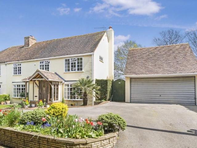 House for sale in Midway, Isle Of Man
