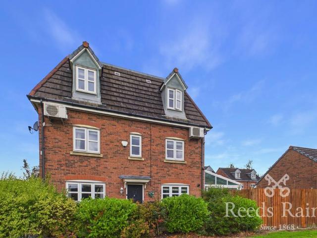 House for sale in Andertons Mill, Lancashire