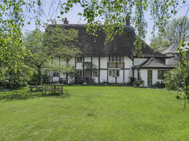 House for sale in Berrick Salome, Oxfordshire