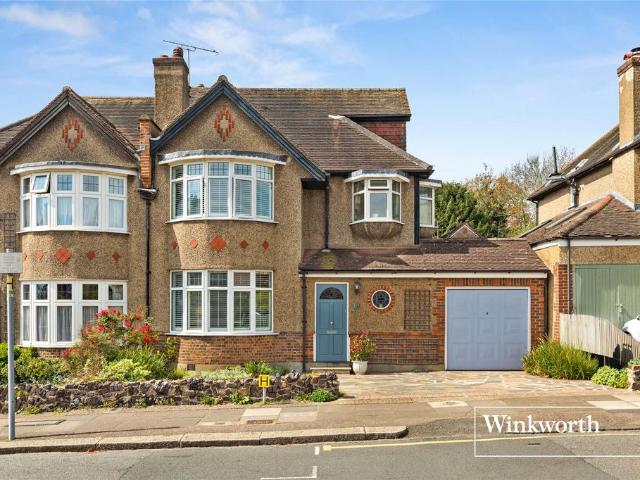 House for sale in High Barnet, Greater London