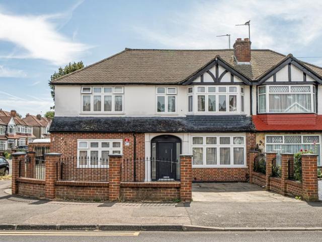House for sale in Greater London