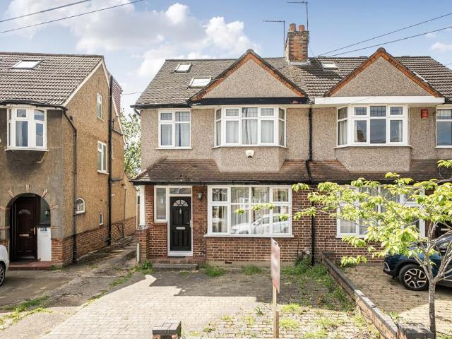 House for sale in Pinner, Greater London