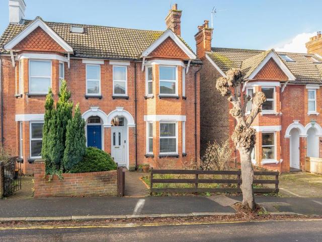 House for sale in Brook Street, Bourne Vale